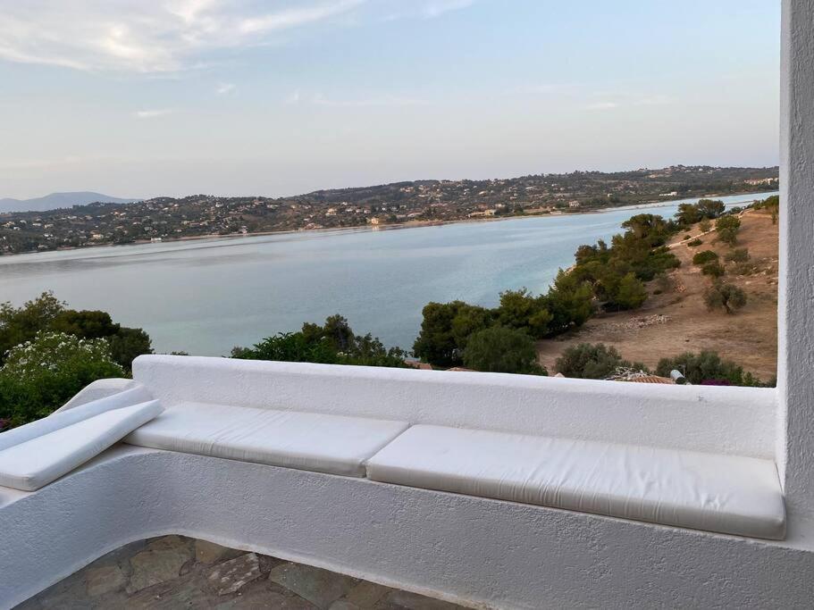 Retreat Villa By The Sea With Pool In Porto Heli Bagian luar foto