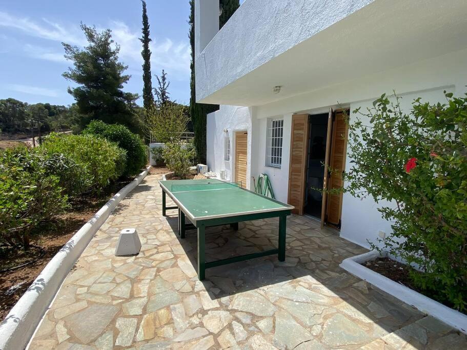 Retreat Villa By The Sea With Pool In Porto Heli Bagian luar foto