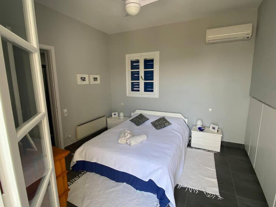 Retreat Villa By The Sea With Pool In Porto Heli Bagian luar foto