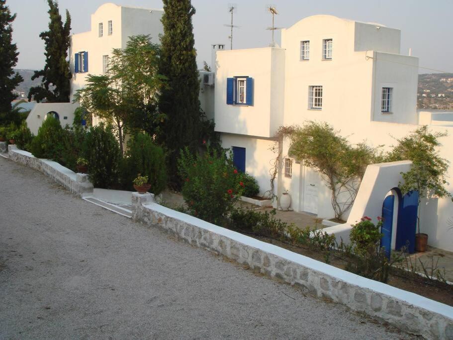 Retreat Villa By The Sea With Pool In Porto Heli Bagian luar foto